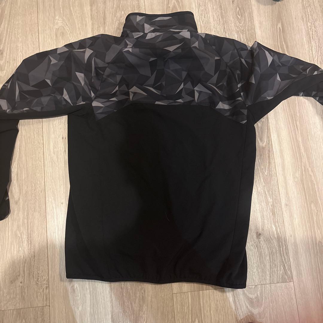 NIKE 上下　ジャージ 薄め 下は7部丈