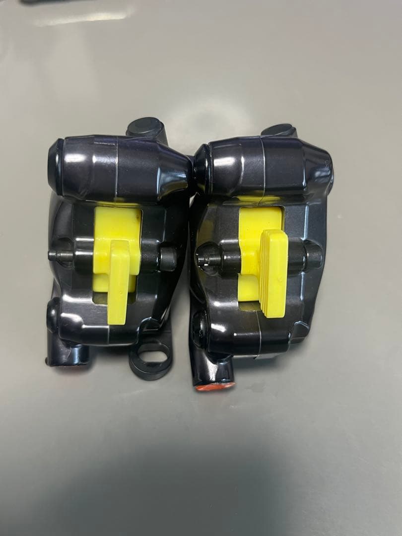 SHIMANO ULTEGRA ディスクブレーキキャリパー BR-R8170