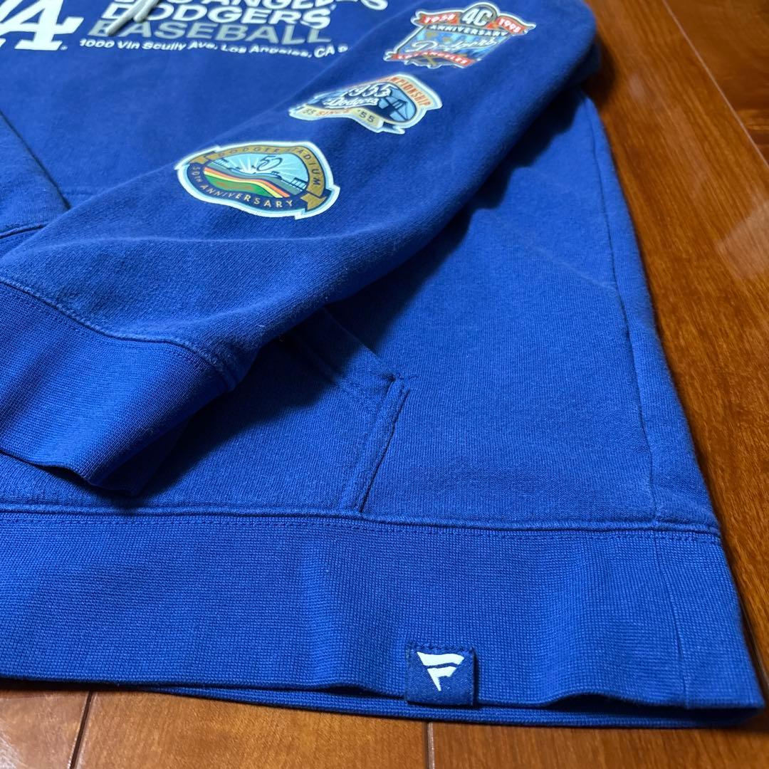 値下げしました　LAドジャース パーカー MLBオフィシャルファナティクス