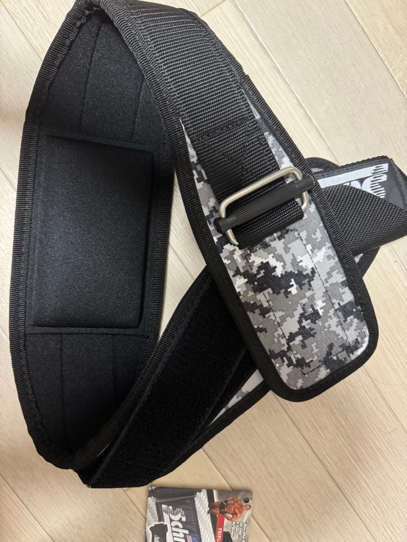 【 未使用・美品】Schiek トレーニングベルト 4004 Sサイズ（迷彩柄）