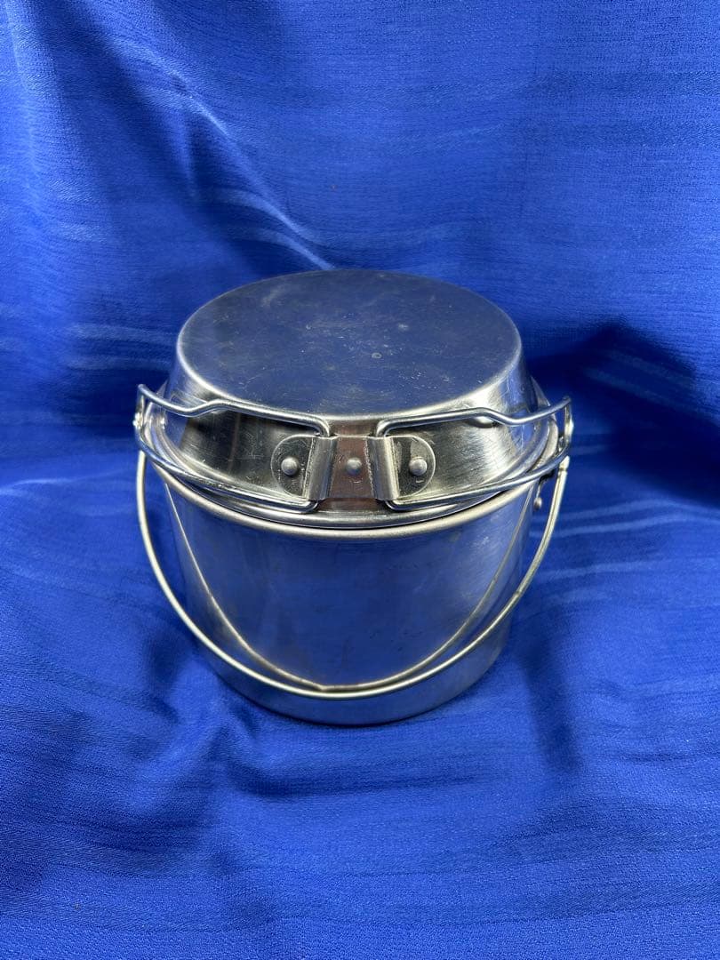 中古品イギリス　メーカーホットン社ブルドッグ　ビリー缶大中小型アルミ製3個セット