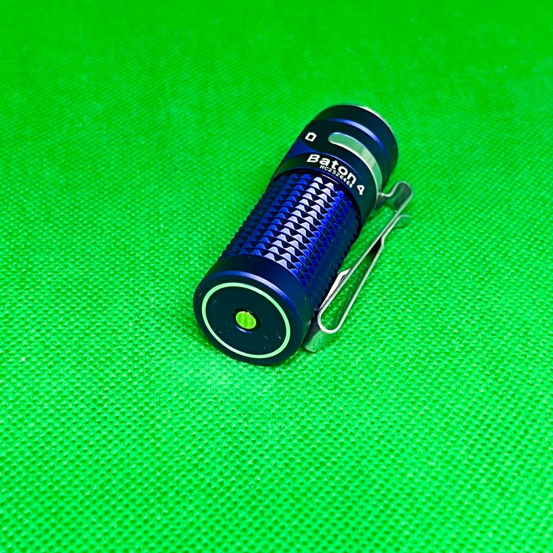 ライト・ランタン OLIGHT Baton4