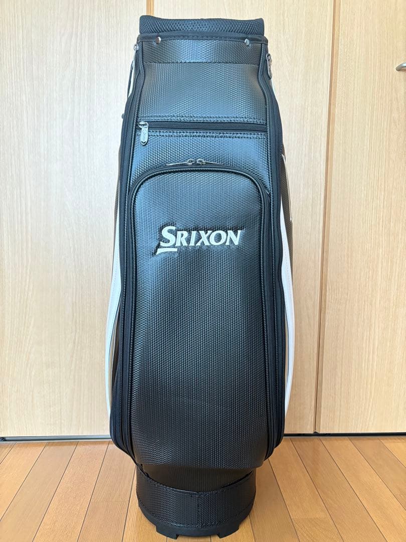 【2月まで】★新品★ゴルフバッグ キャディバッグ　SRIXON