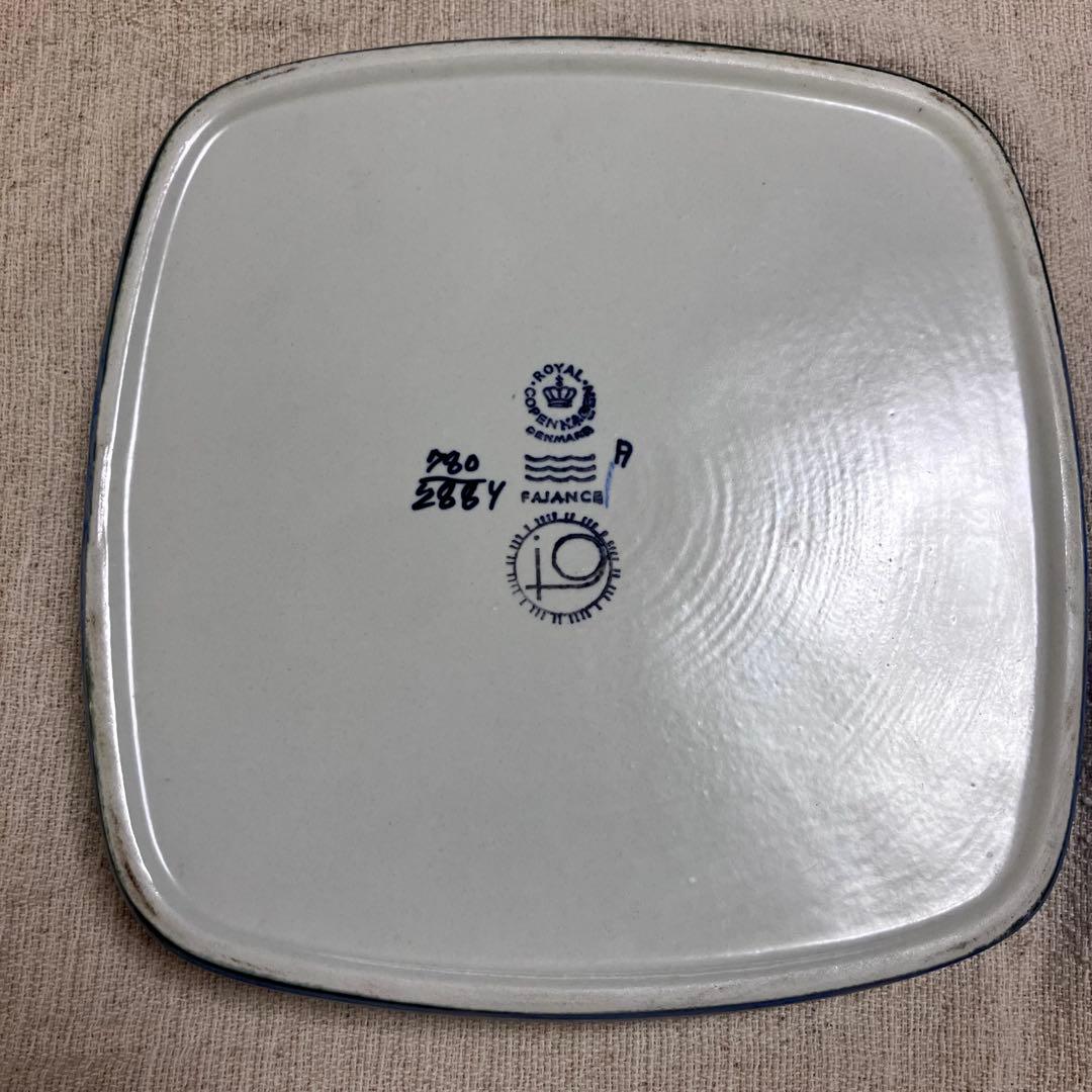 ロイヤルコペンハーゲン　Bacaシリーズ　クスエアプレート　22㎝