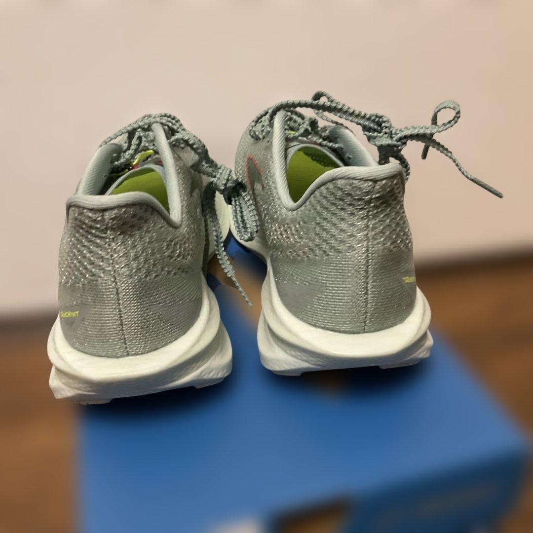 【新品未使用】24.0cm Brooks ハイペリオンエリート3