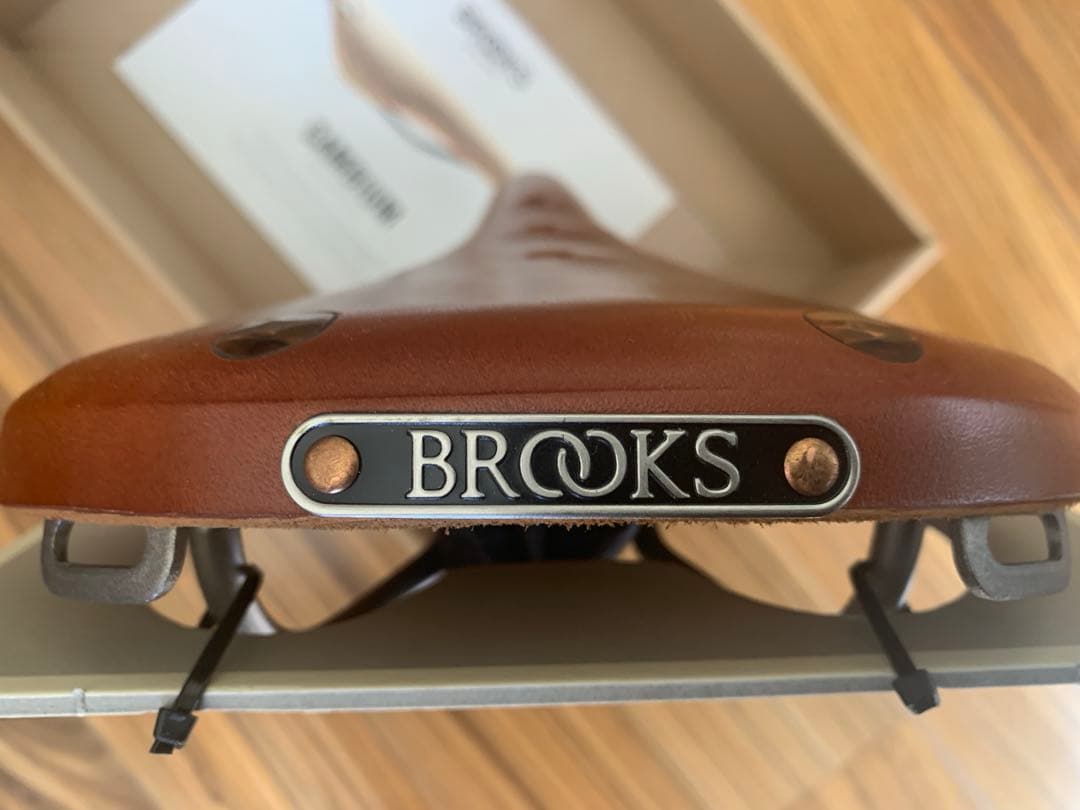 BROOKS（ブルックス）B17スペシャルHONEYハニーTITANチタンレール