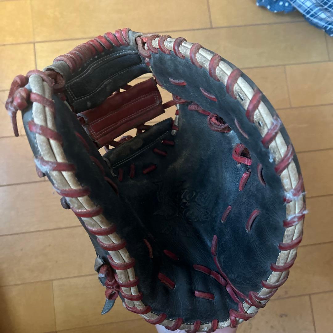 Mizuno 軟式グローブ 黒 赤　ファーストミット
