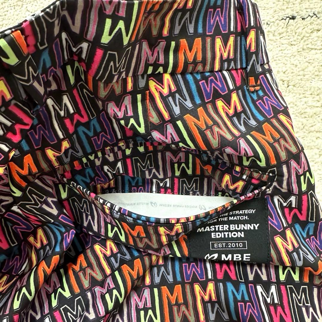 新品　マスターバニーエディション　ストレッチジャカード柄ショートパンツ　サイズ5