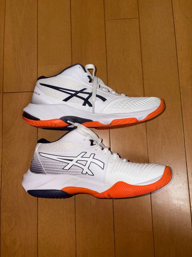 ASICS バレーボールシューズ　23.0cm
