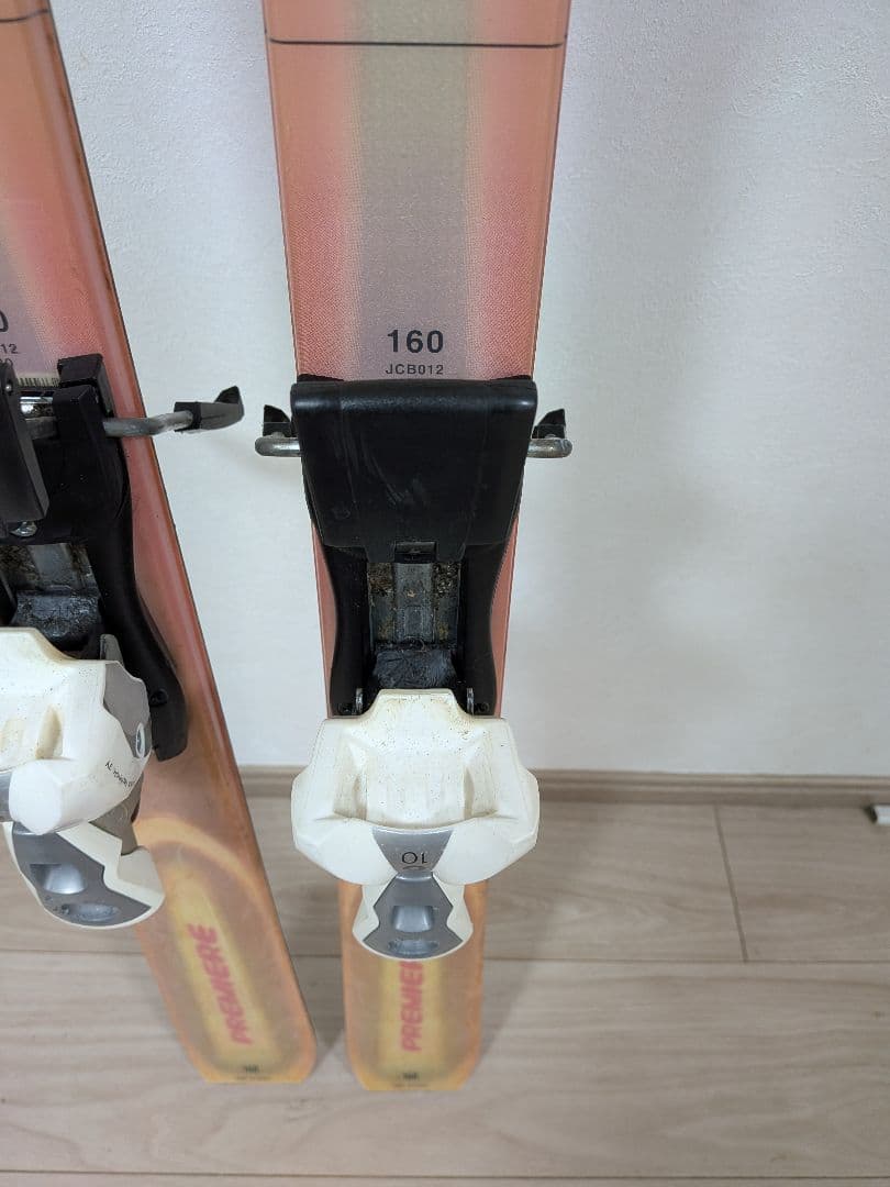 ROSSIGNOL スキー板 オレンジ ホワイト
