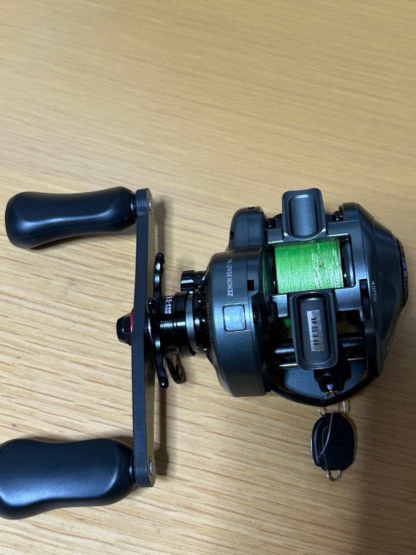 リール Abu Garcia Zenon BEAST9-L