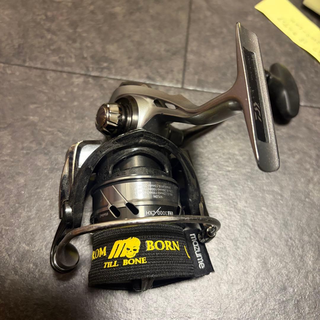 DAIWA 18 カルディア LT3000-CXH 箱 説明書 保証書あり