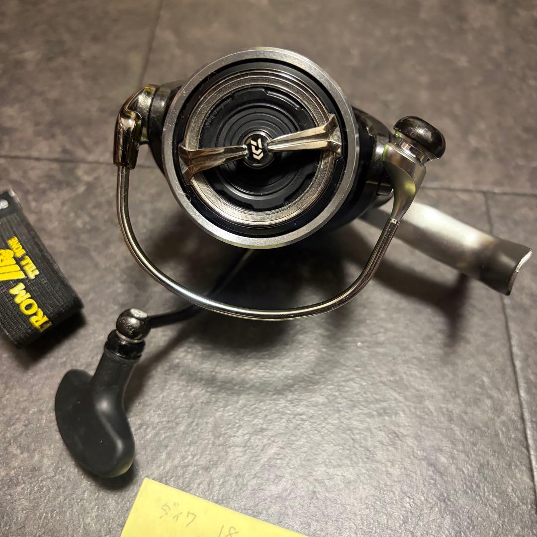 DAIWA 18 カルディア LT3000-CXH 箱 説明書 保証書あり
