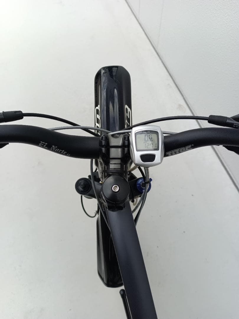 マウンテンバイク Specialized Camber Elite 2011