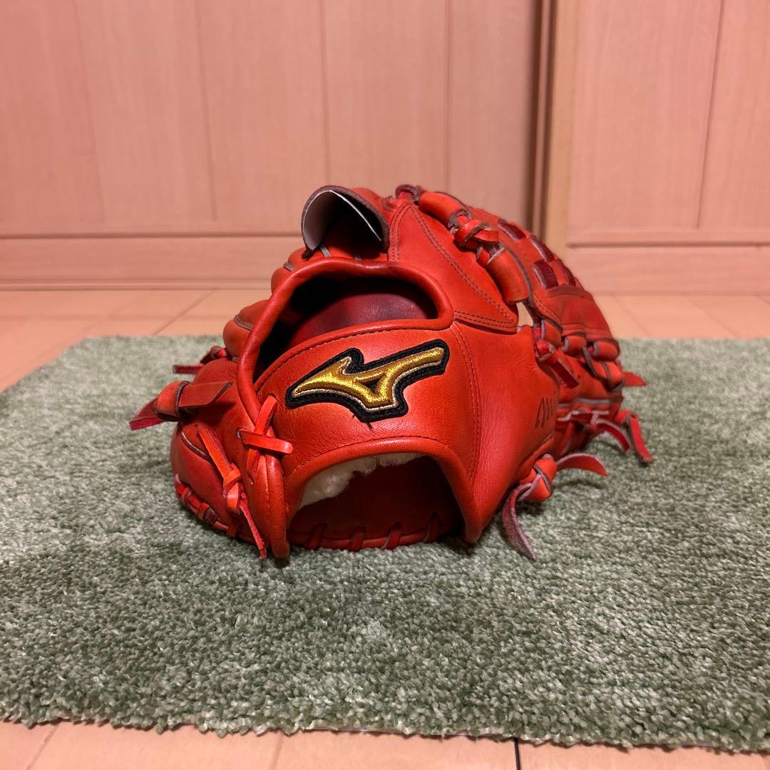 ミズノプロ　一般軟式　投手用モデル　刺繍なし　(今週末で商品を取り下げます)