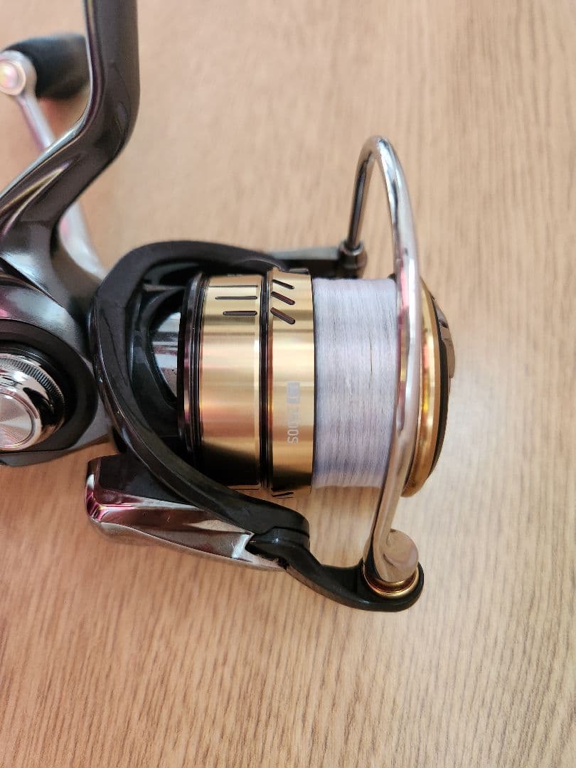 20ルビアスFCLT2500 換えスプール付き