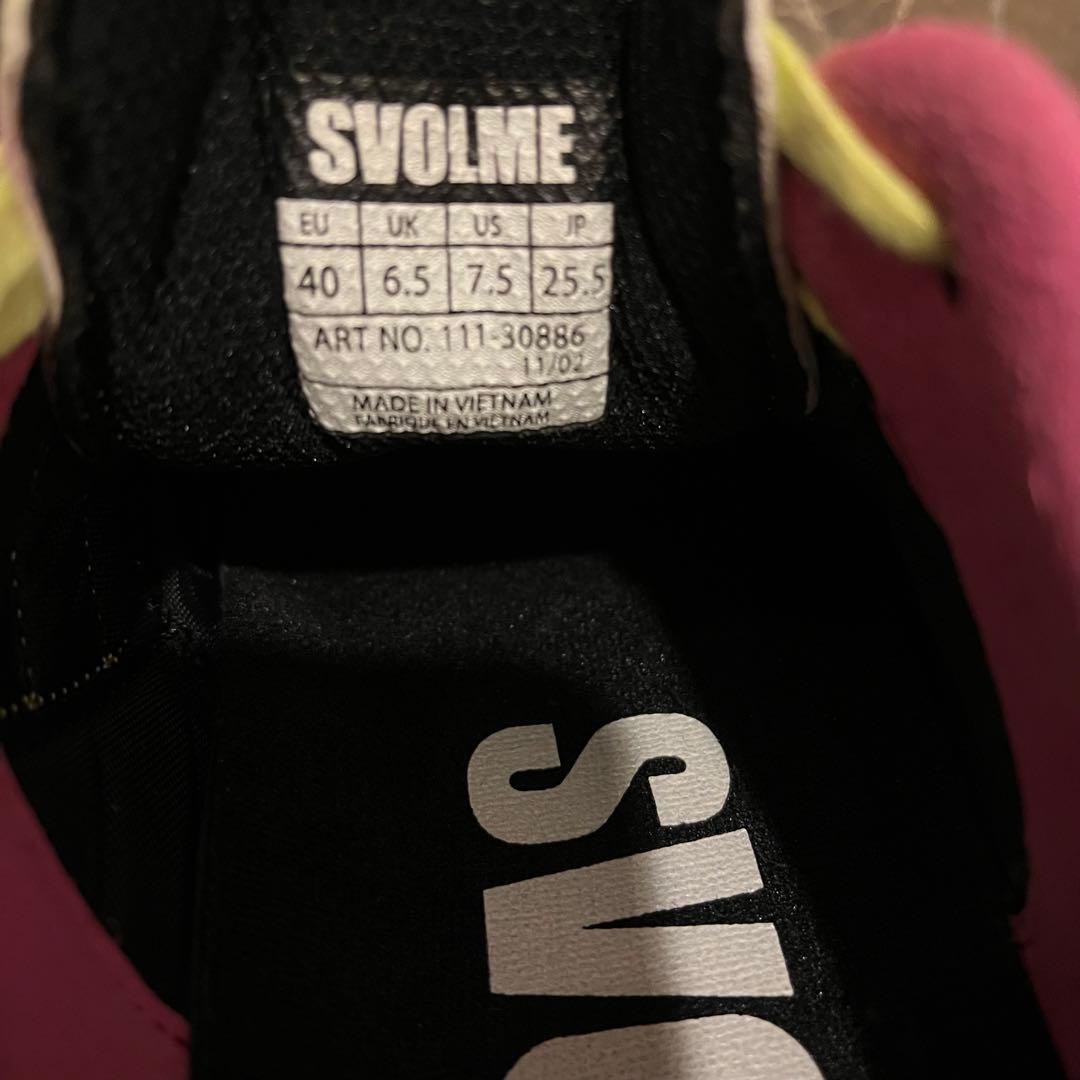 【SALE〜25日】 SVOLMEフットサル シューズ25.5cm 袋付き