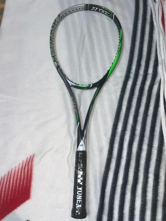 YONEX レーザーラッシュ 9V