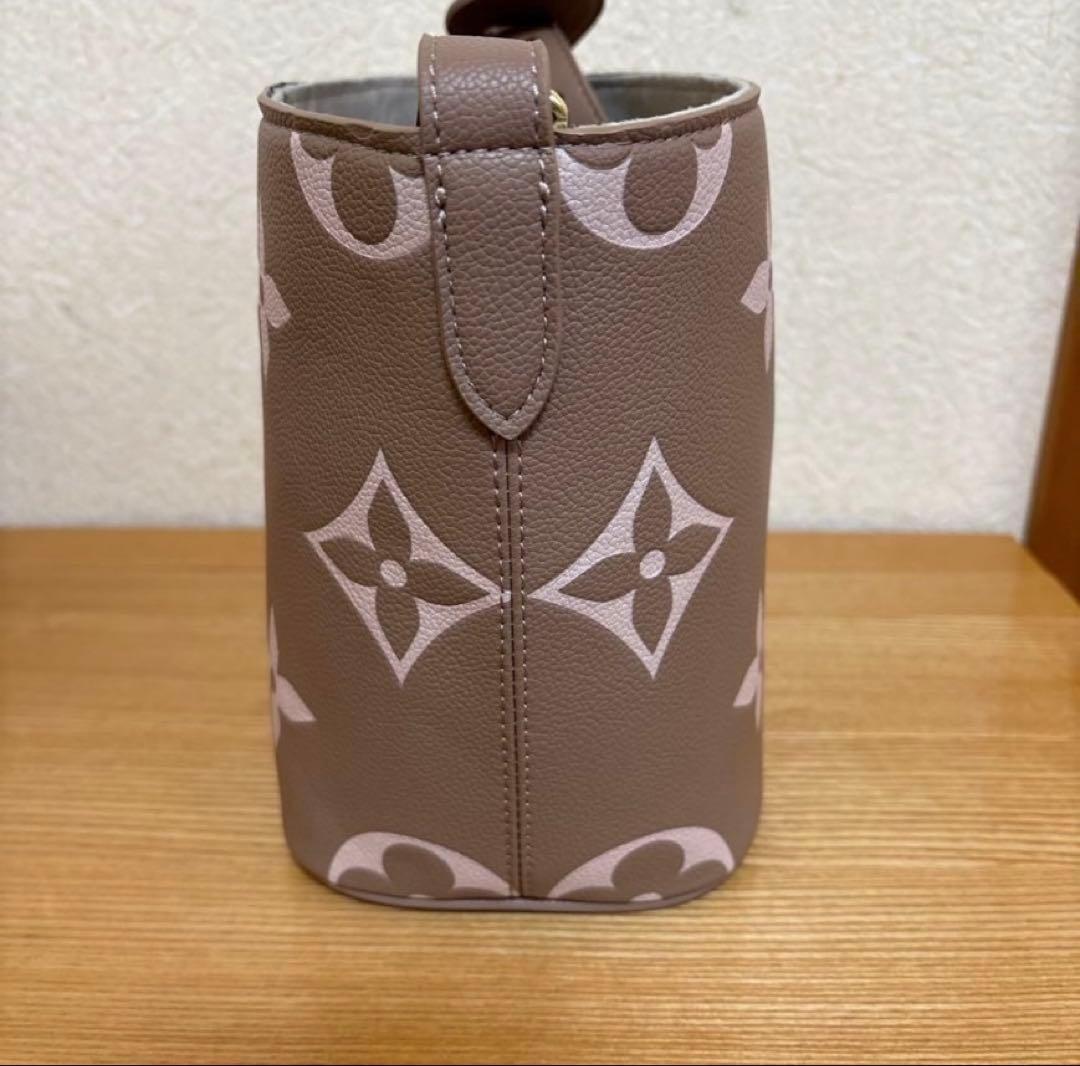【ノベルティ】LV ベージュ　2wayショルダーバッグ