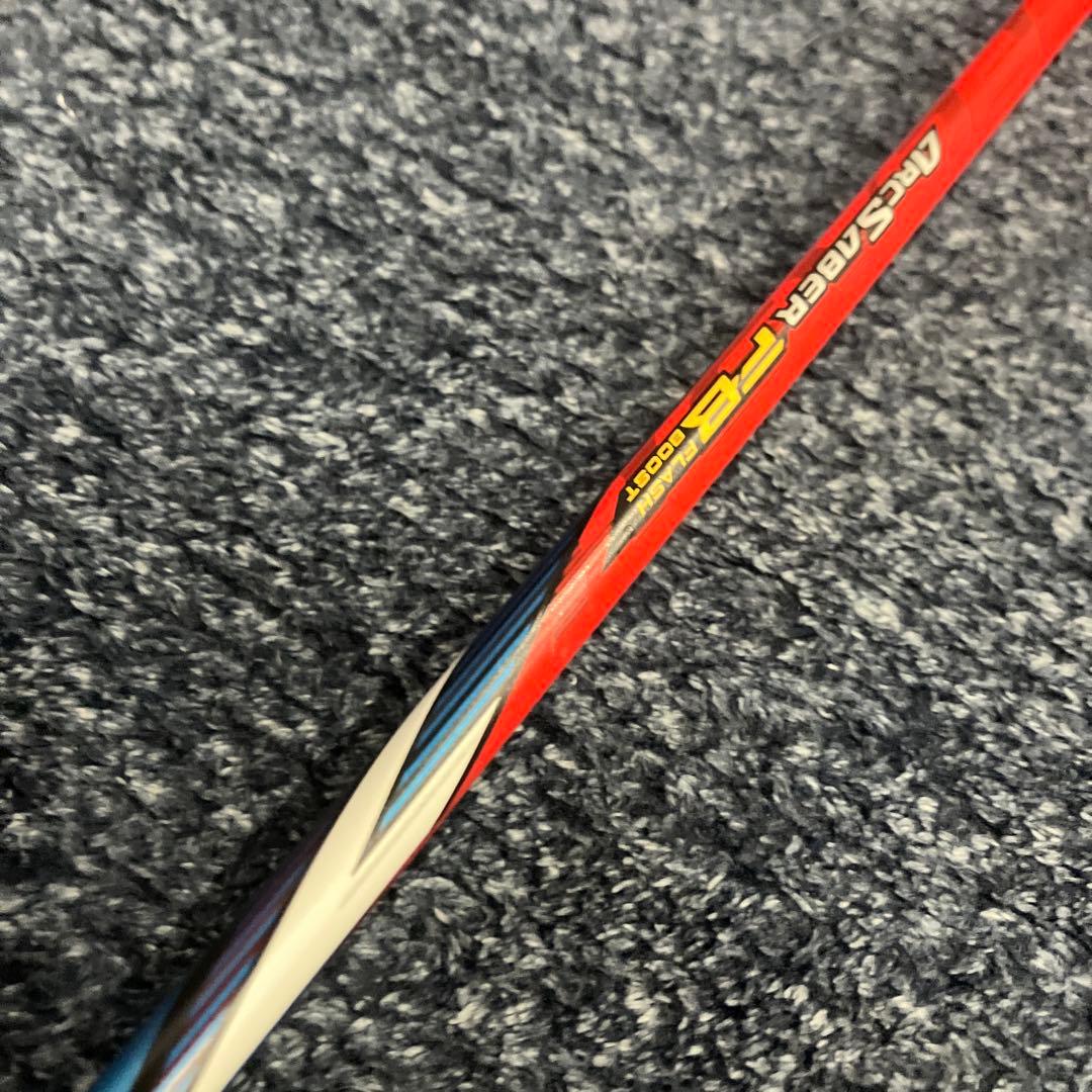 バトミントン ラケット アークセイバーFB（5U6/レッド×ブルー）　値下げ‼️