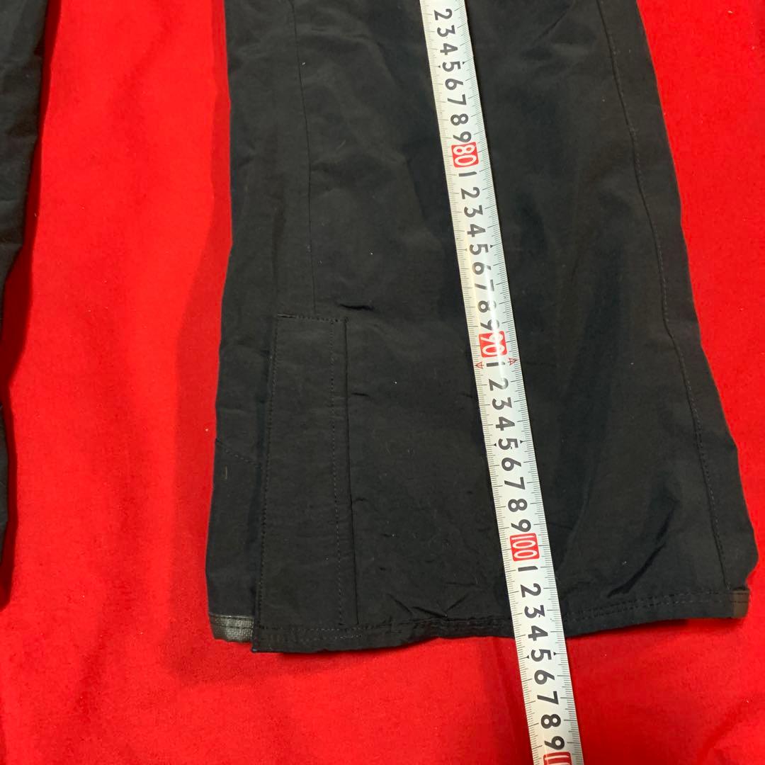 希少、Volcom ゴアテックス　ブラック スノーボードパンツ　サイズM