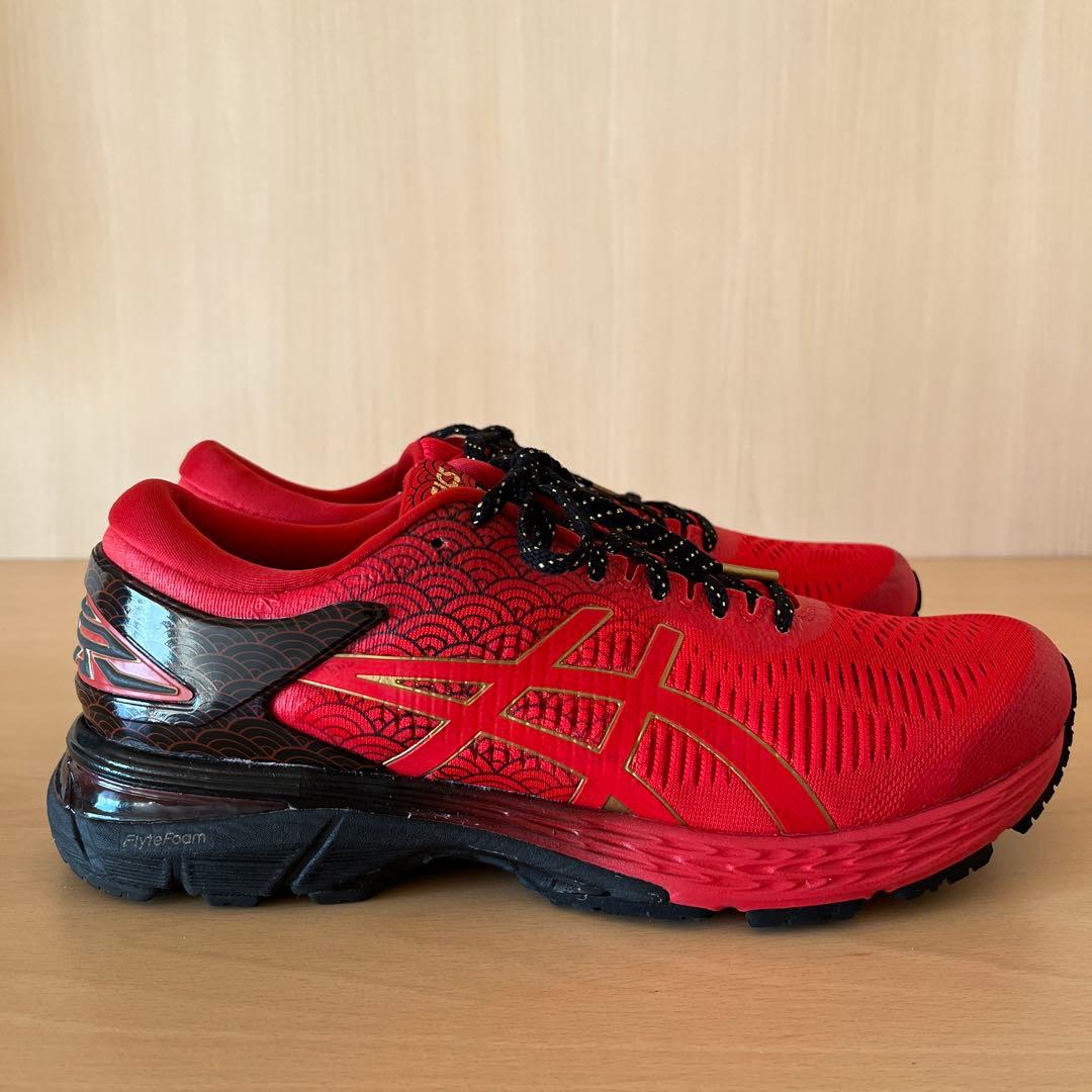 asics アシックスゲルカヤノgel kayano 25 27.5㎝