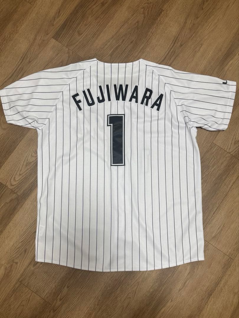 千葉ロッテ 藤原恭大 ユニフォーム