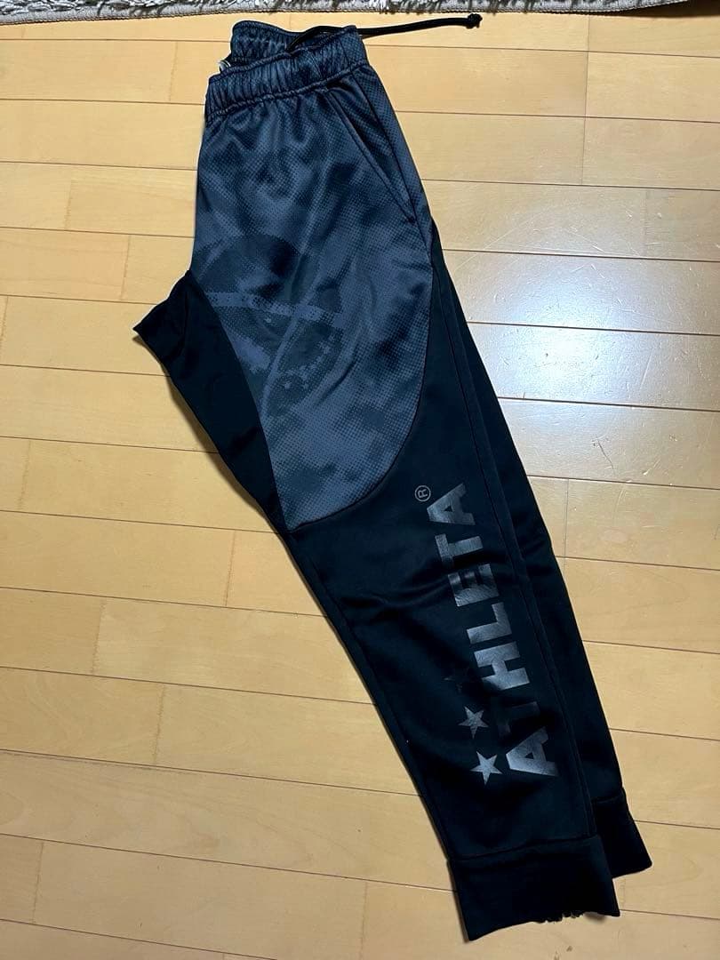 ATHLETA ブラック ジャージ S