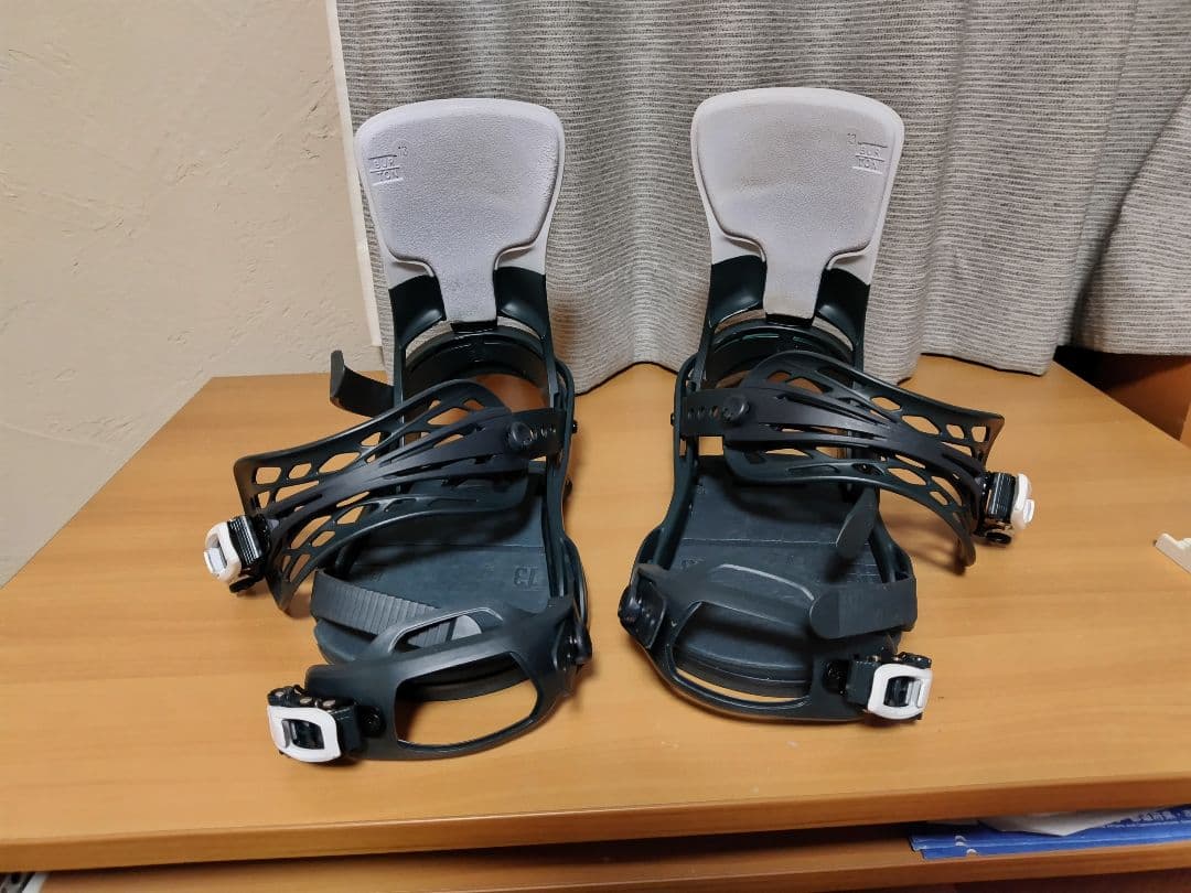 BURTON CARTEL　24-25モデル　Sサイズ
