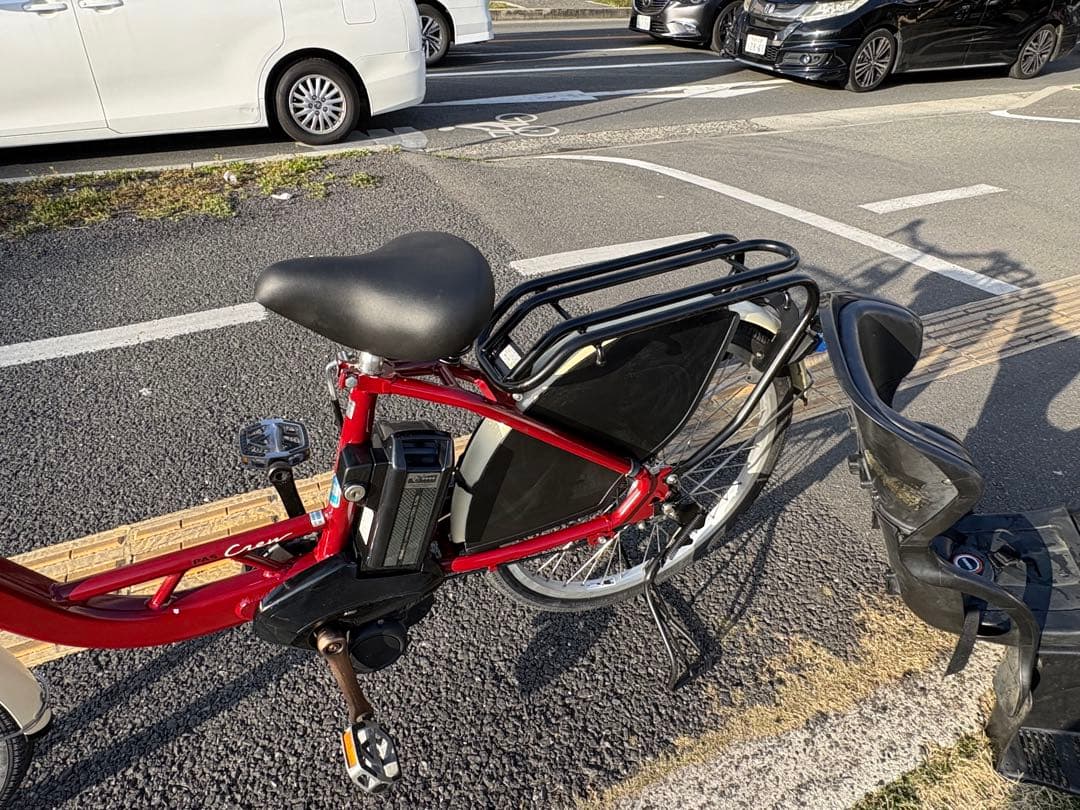 中古YAMAHA Disney 限定デザイン電動アシスト自転車　8.7Ah 大阪