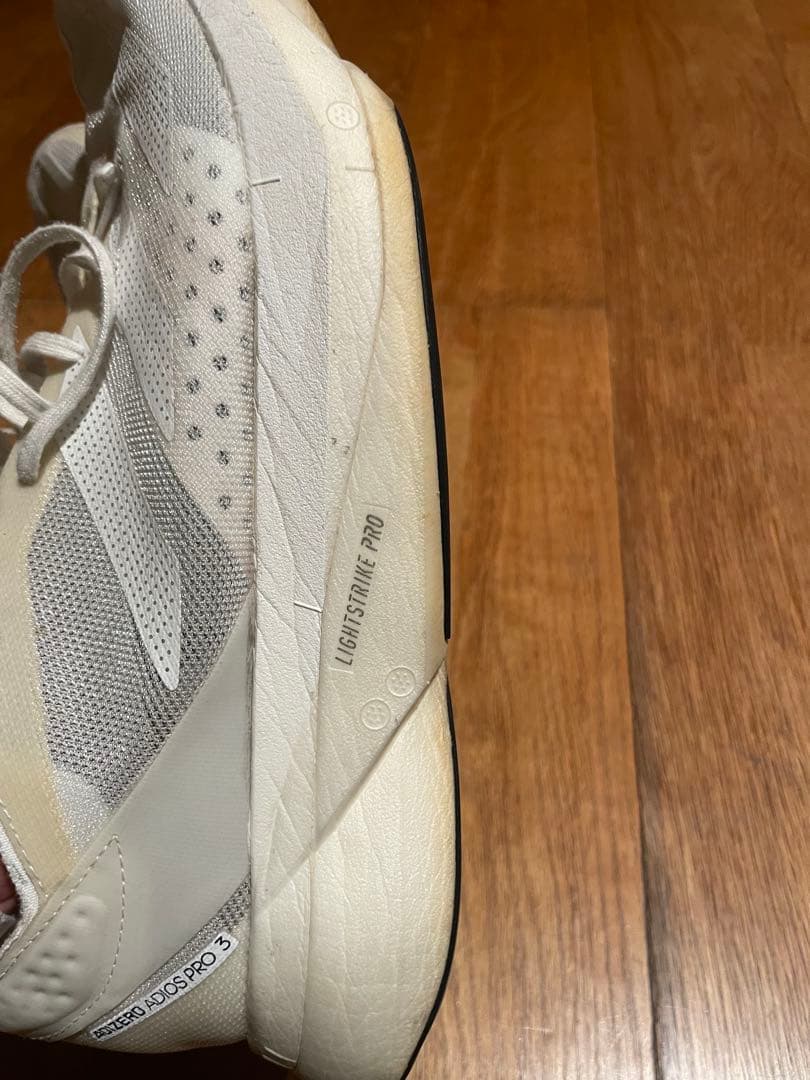スパイク・シューズ ADIZERO ADIOS PRO 3