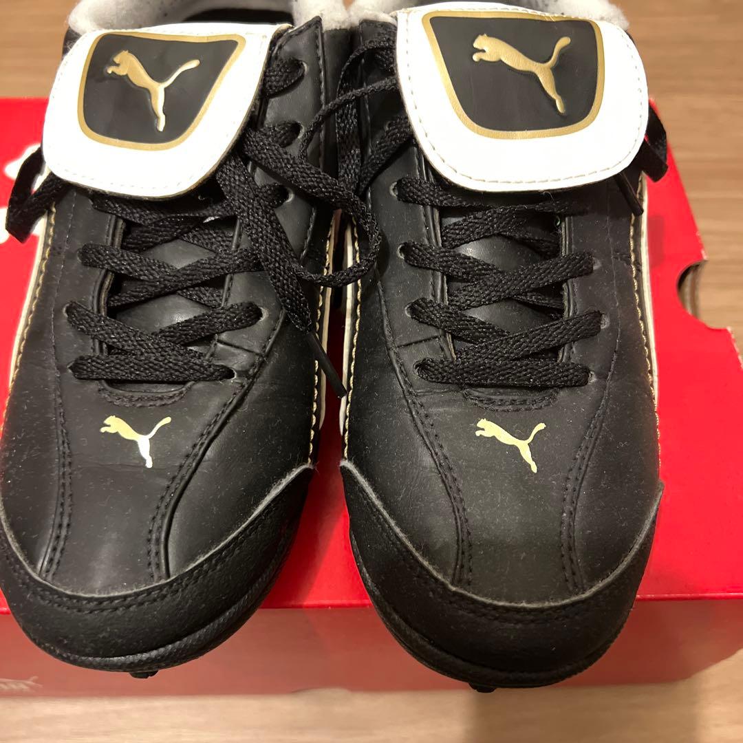 フットサルシューズ　PUMA　エシートXL TT　23.5cm