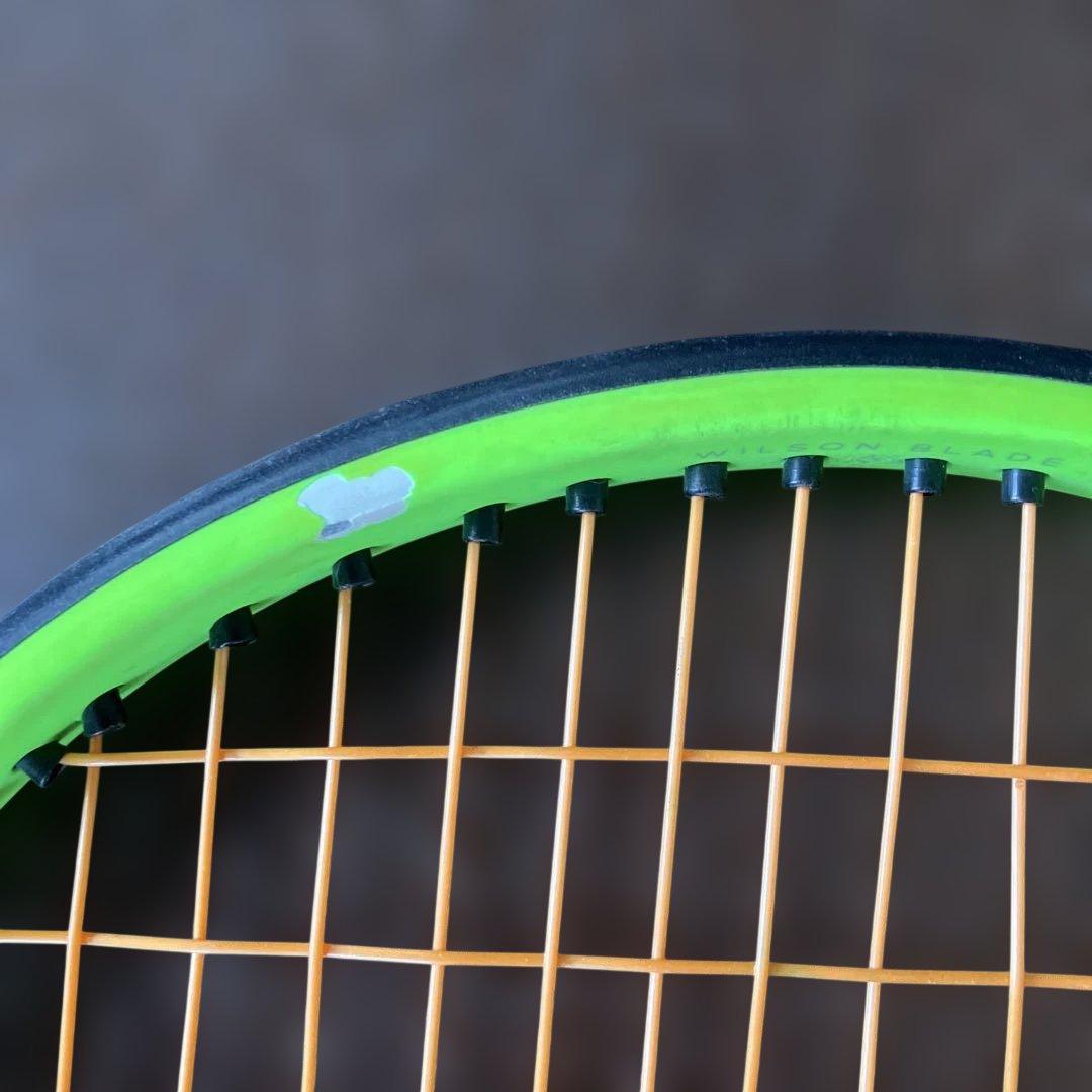 Wilson Blade 98S v7.0 G2テニスラケット希望ガット張り付き