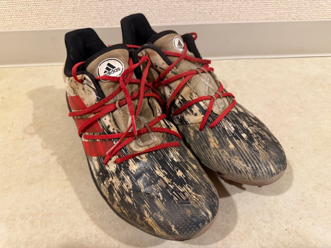 adidas 迷彩柄 スパイク　金具
