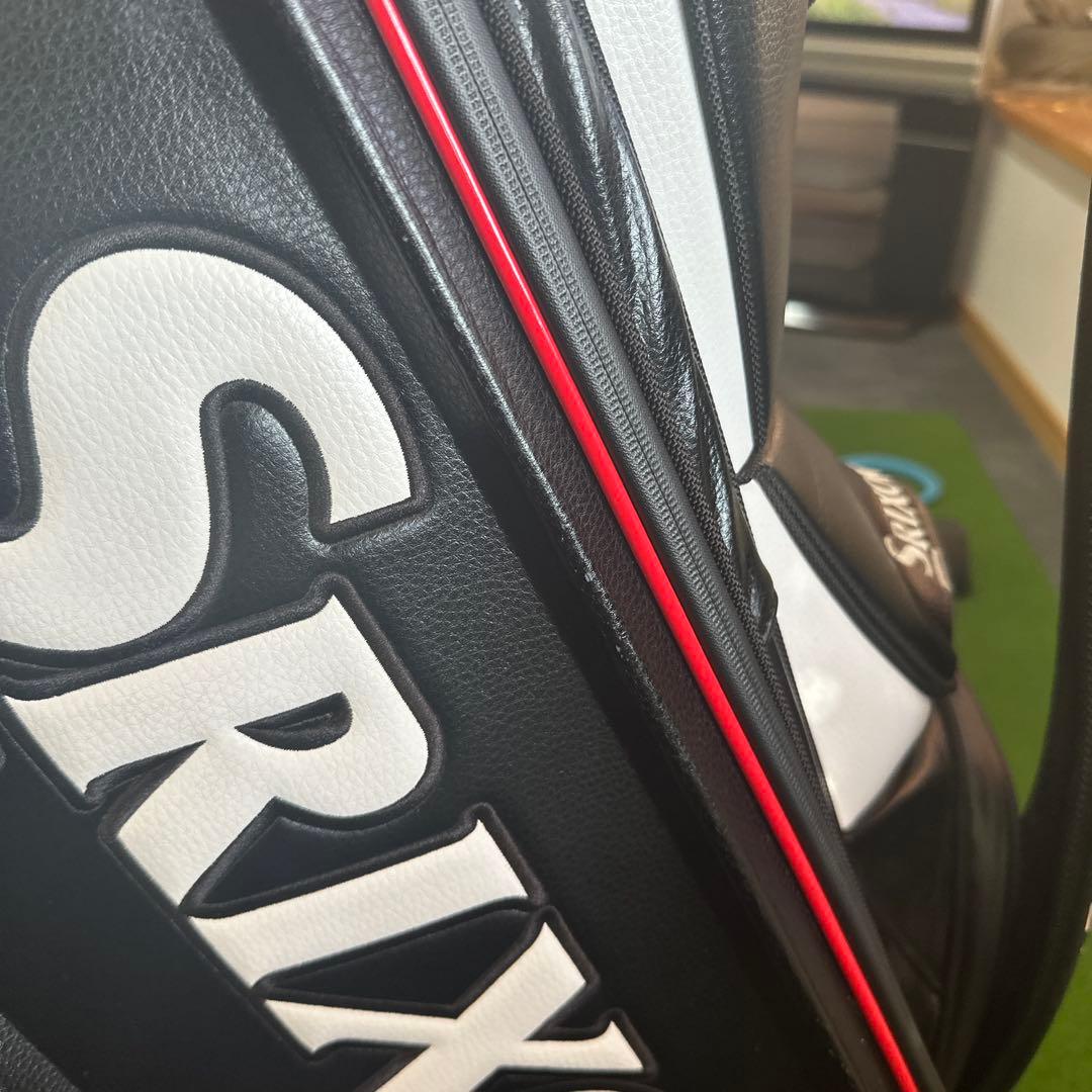 スリクソン　SRIXON キャディバッグ　ツアーモデル