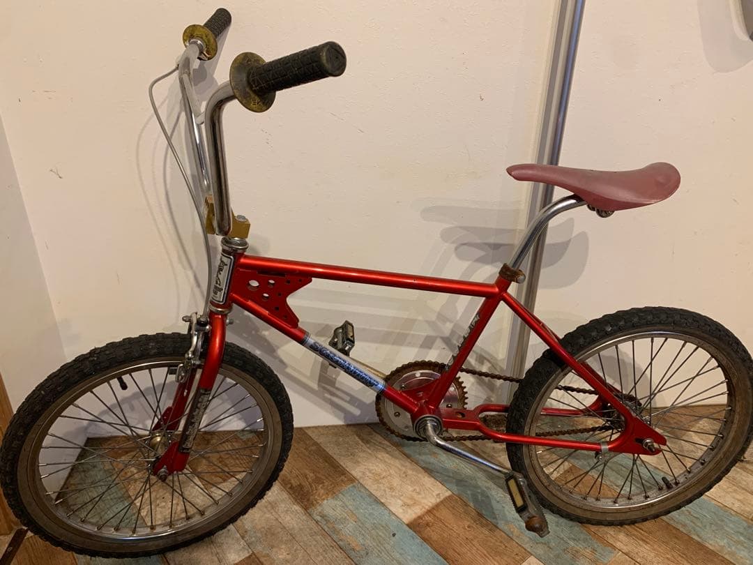 SCREAMIN' WHEELS BMX バイクビーチクルーザー　20インチ