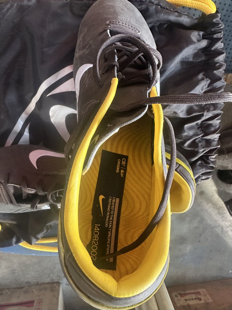 NIKE マーキュリアル　復刻　ヴェイパー2