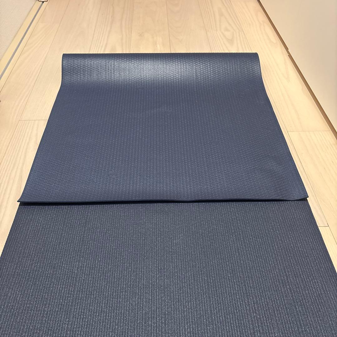 manduka ヨガマット 折りたたみ プロ トラベル ヨガマット(2.5mm)