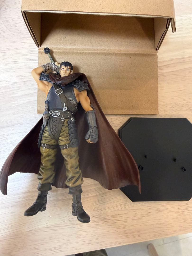 ベルセルク　DXFフィギュア ガッツ クリフ セット