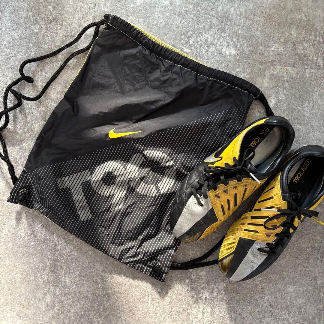 NIKEナイキ トータル90 T90 レーザー IV K HG-B 26cm