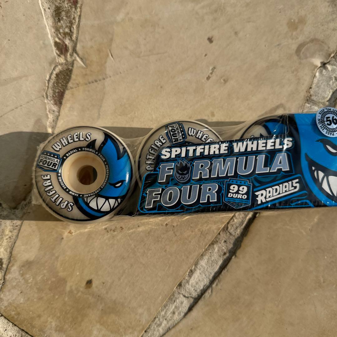 スピットファイア　フォーマル4 ウィール　スケボー ラディアル　56mm99a