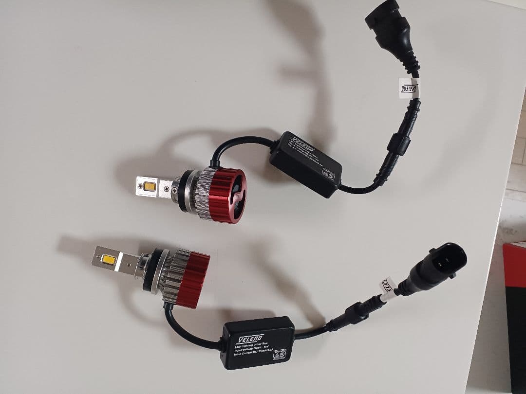 VELEDO LEDヘッドライトキット 12800lm 3000K　爆光イエロー