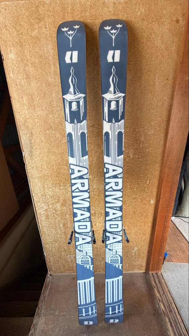 armada edollo アルマダ イードロ