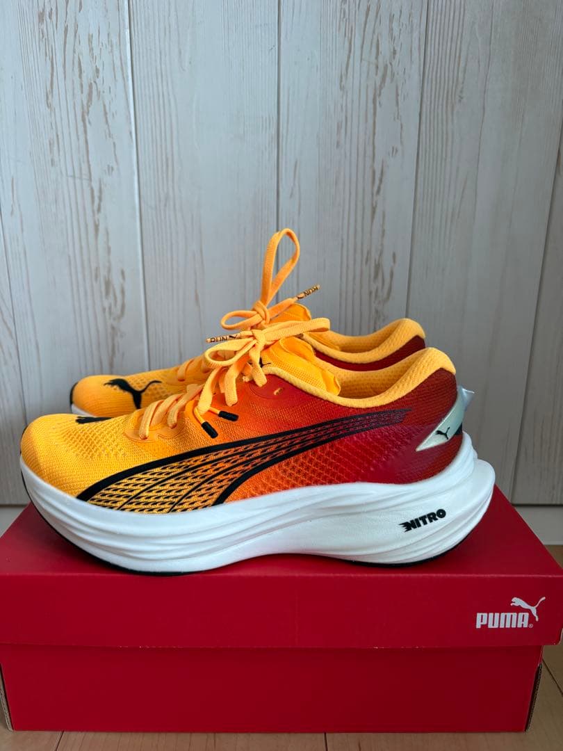 美品　PUMA Deviate NITRO 3 23.5