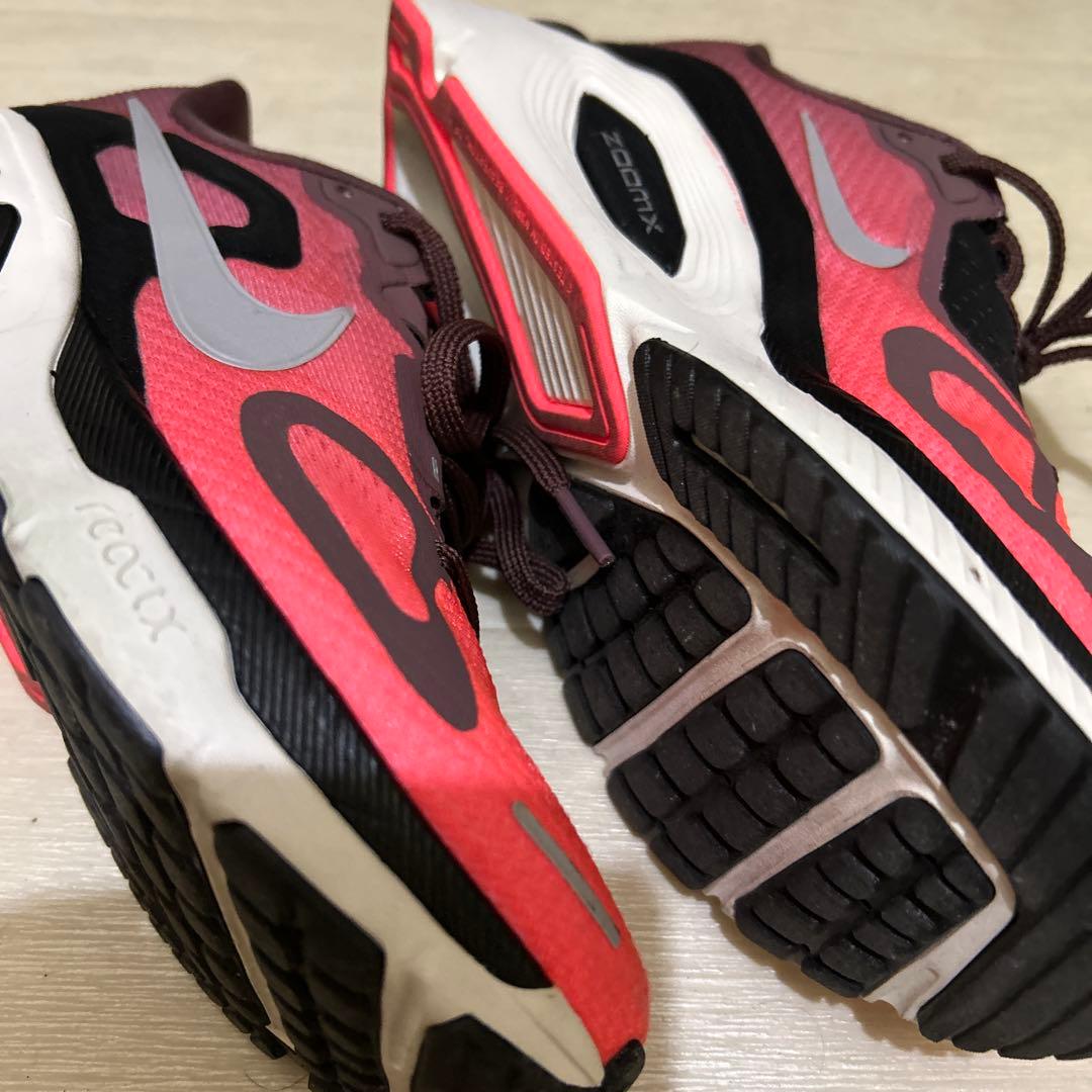 Nike Structure スニーカー ピンク/ブラウン　23センチ