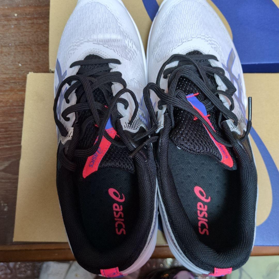 asics バレーボールシューズ ホワイト/ブラック/パープル ブイスイフト