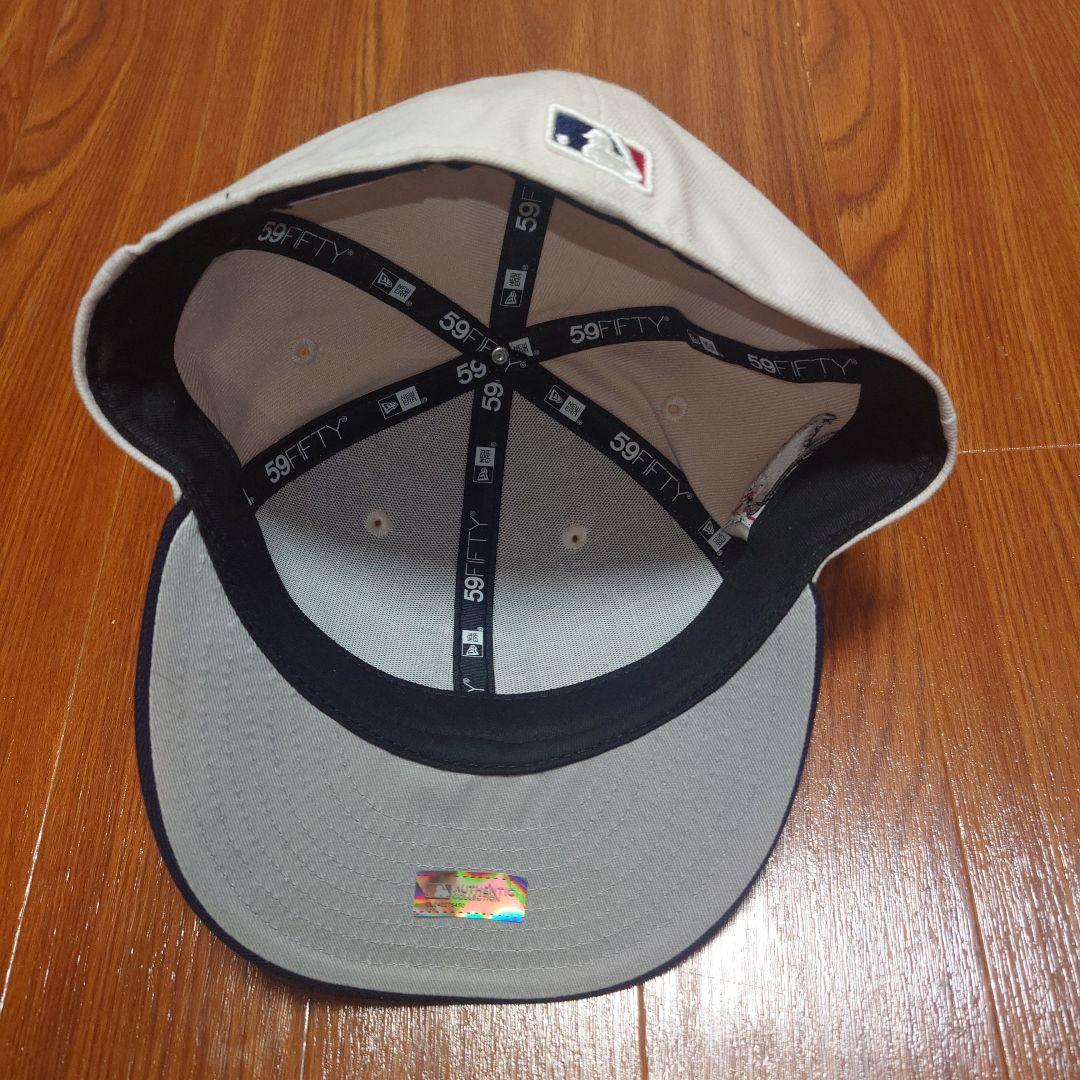 New Era 59FIFTY ベージュ/ネイビー キャップ 7 1/8
