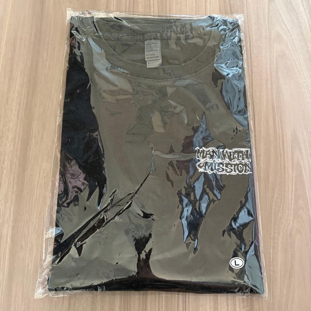 マンウィズ　ニューメタルTシャツ　Lサイズ