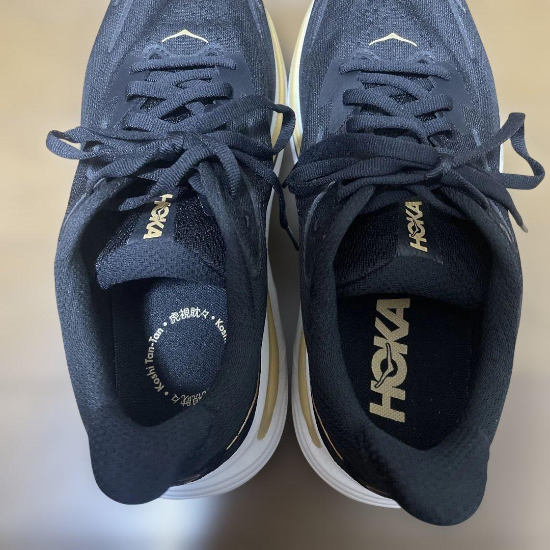 ホカ HOKA 【虎視眈々】クリフトン 10 ワイド レディース 24cm