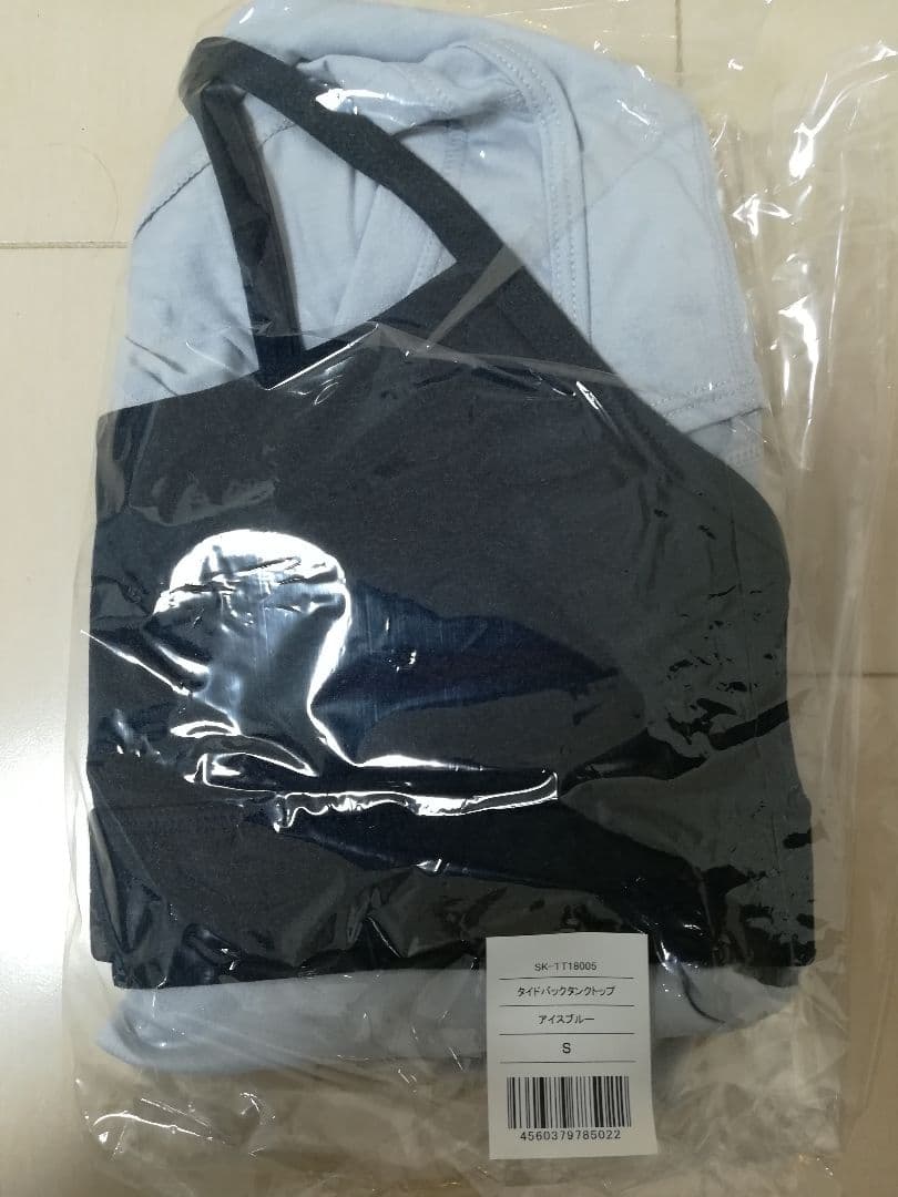 スカーラタイドバックタンクトップ